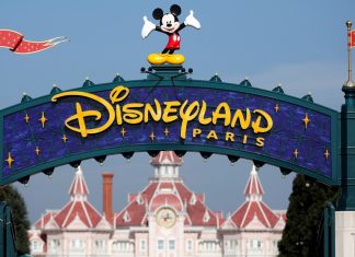 Revelion la Disneyland Paris