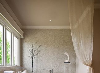 Montajul gresiei in diagonala