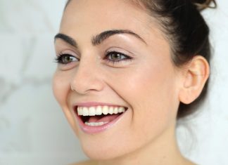 Care sunt cele mai periculoase obiceiuri pentru dantura