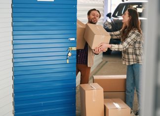 Depozitare accesibilă pentru studenți: cum să folosești o boxă de închiriat pe termen scurt