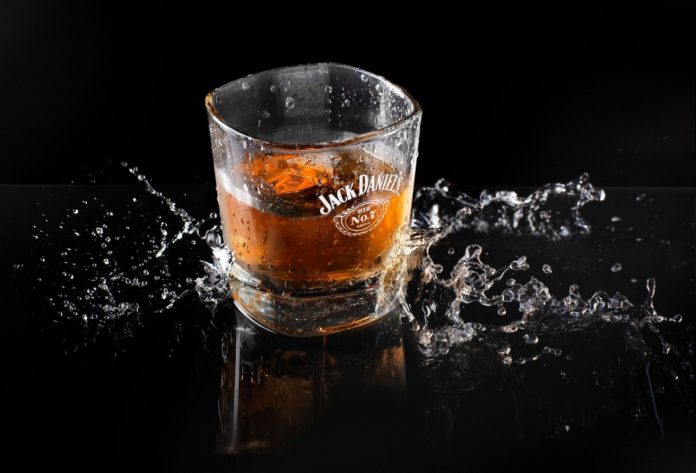 de-ce-unele-etichete-jack-daniel-s-sunt-mai-scumpe-decat-altele.jpg